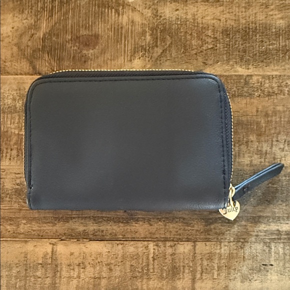 Juicy Couture Black and Cream Wallet - Picture 2 of 4